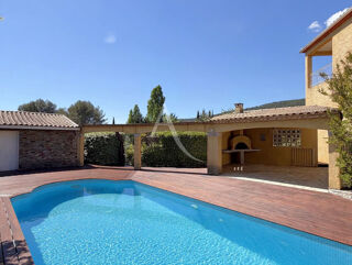  Maison � vendre 8 pi�ces 207 m�