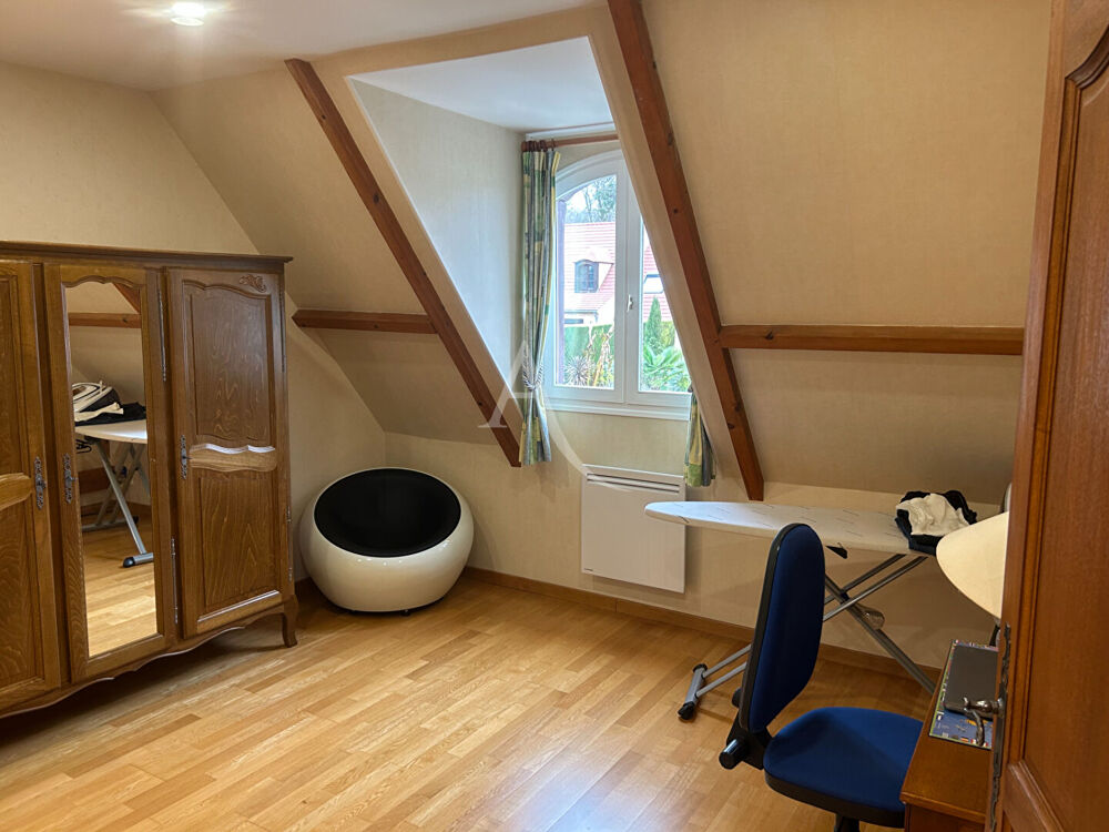 Vente Maison Maison Saint Prix 7 pièce(s) 165.79 m2 Saint prix