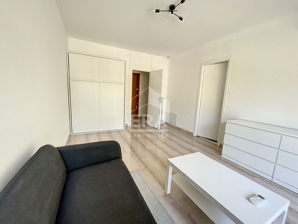 Location Appartement A LOUER-  F1 BIS ENTRE MER ET HIPPODROME A CAGNES-SUR-MER Cagnes sur mer