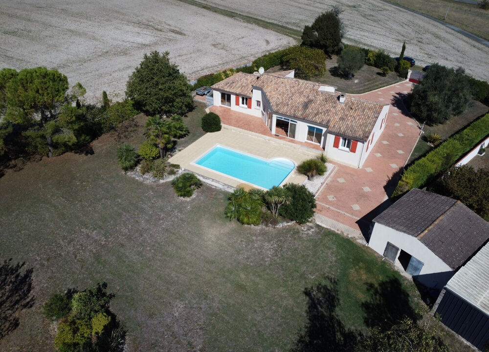 Maison Saintes 6 pièce(s) 169 m2