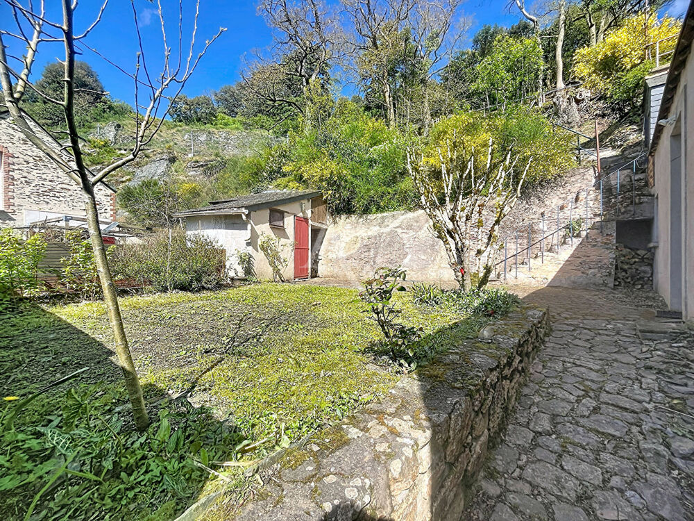 Maison 6 pièces 99 m² · à Segre en Anjou Bleu · 99 m² · 167 740 €