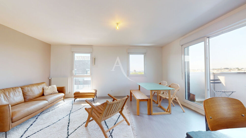 Location Appartement Appartement  Meublé Ivry Sur Seine 3 pièces  78.65 m² avec 3 balcons Ivry sur seine