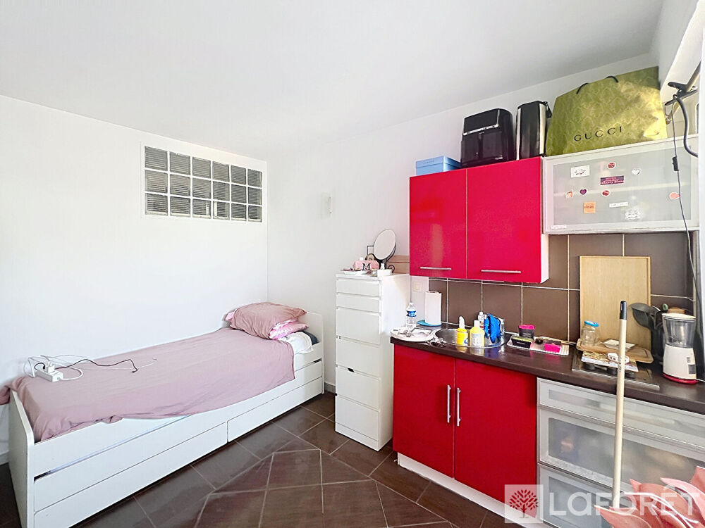 Vente Appartement Studio  en centre ville - vendu loué Roquebrune-cap-martin
