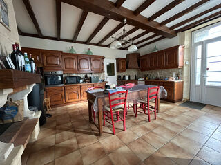  Maison � vendre 10 pi�ces 260 m�