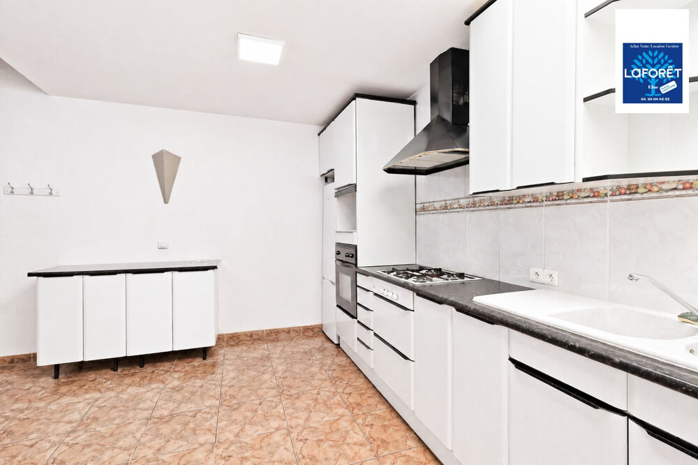 Vente Maison Maison  de village. Elne 4 pièce(s) 85m2. terrasse et garage Elne