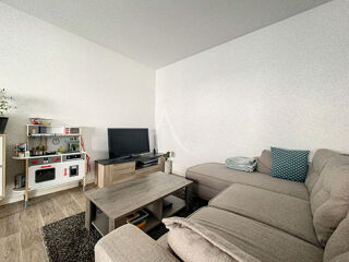  Appartement à louer 3 pièces 72 m²