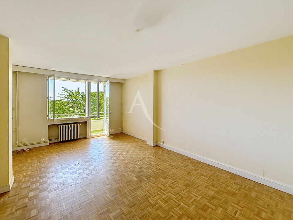 Appartement Macon 2 pièce(s) 65.70 m2