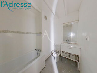  Appartement à louer 3 pièces 49 m²