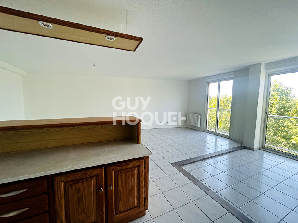 Appartement lumineux T4, quai d'Alsace, + GARAGE Narbonne