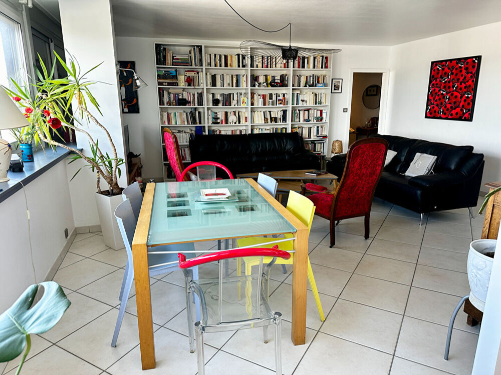 Vente Appartement NANCY - Hyper centre - Appartement 3 chambres - parking - cave Nancy