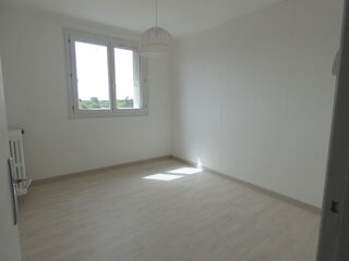  Appartement à louer 2 pièces 42 m²