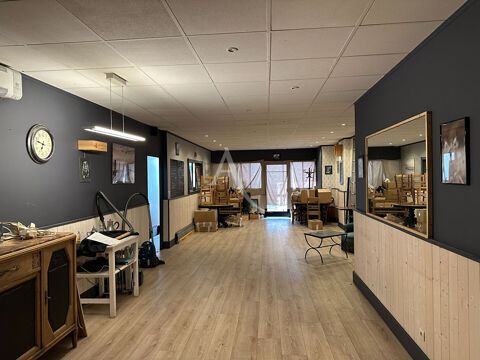 Local commercial Rochefort 1 pi&egrave;ce(s) 100 m2 1200 17300 Rochefort