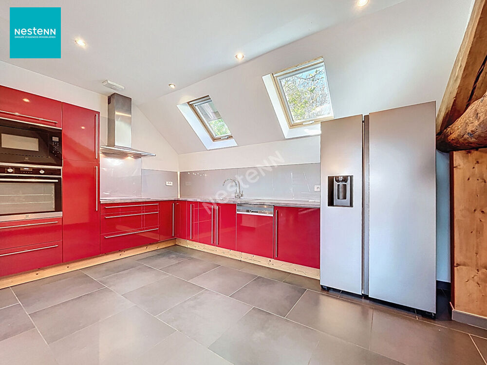 POISY _ Appartement 3 pièces de 162.32 m², en duplex, avec terrasse et spacieux garage, à vendre