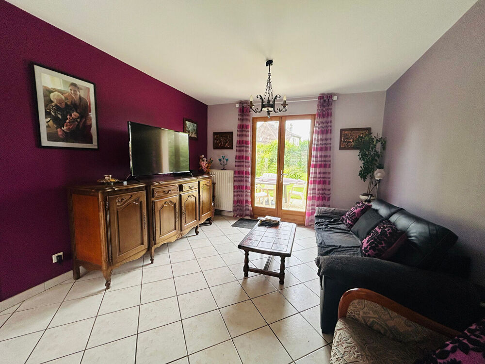 Vente Maison Pavillon indépendant de plain-pied - DPE B - Terrain constructible et piscinable de 1 590 m² Changis sur marne