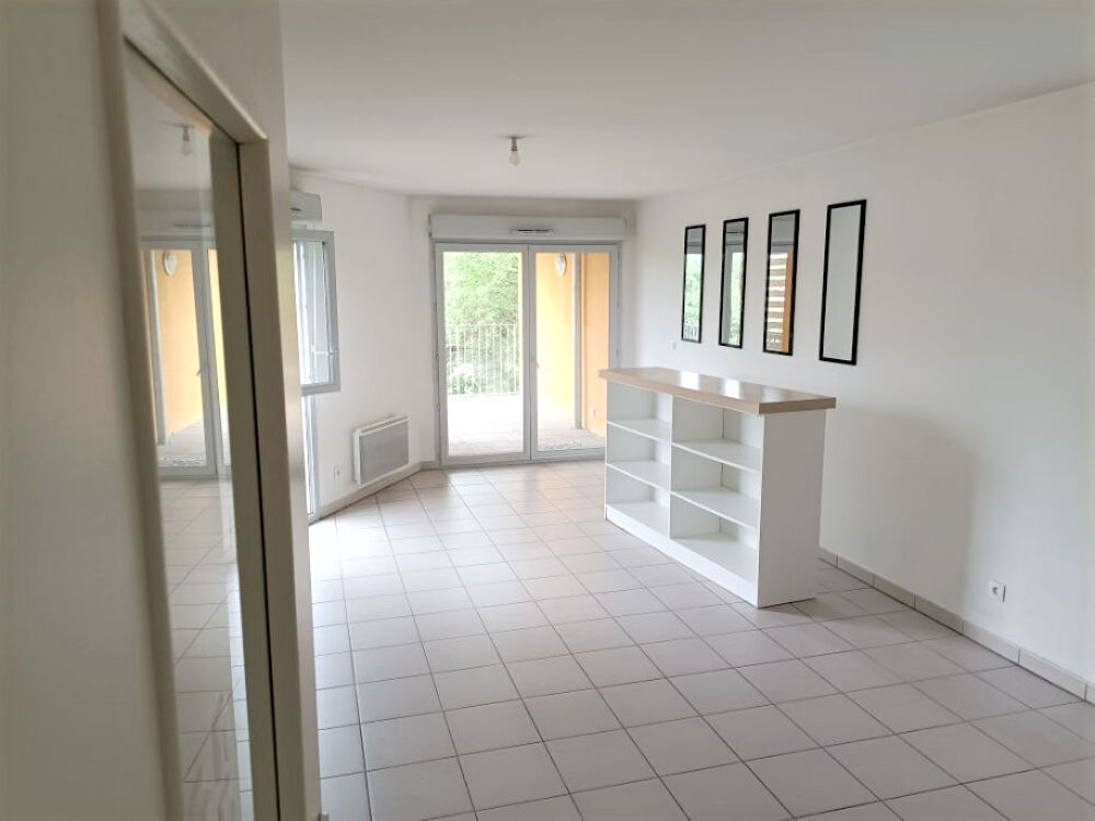 Location Appartement Toulouse 31200 Quartier Bonnefoy SANS FRAIS AGENCE  Agréable T3 Récent de 65.90 m²  en dernier étage avec Terrasse couverte de 8 Toulouse