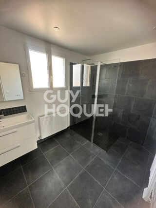  Appartement à louer 4 pièces 90 m²