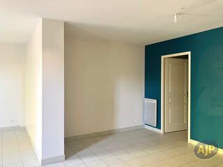  Maison à louer 4 pièces 101 m²