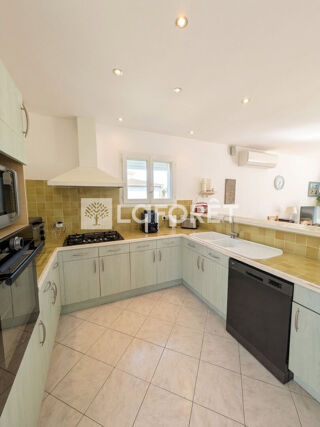  Maison à vendre 8 pièces 163 m²