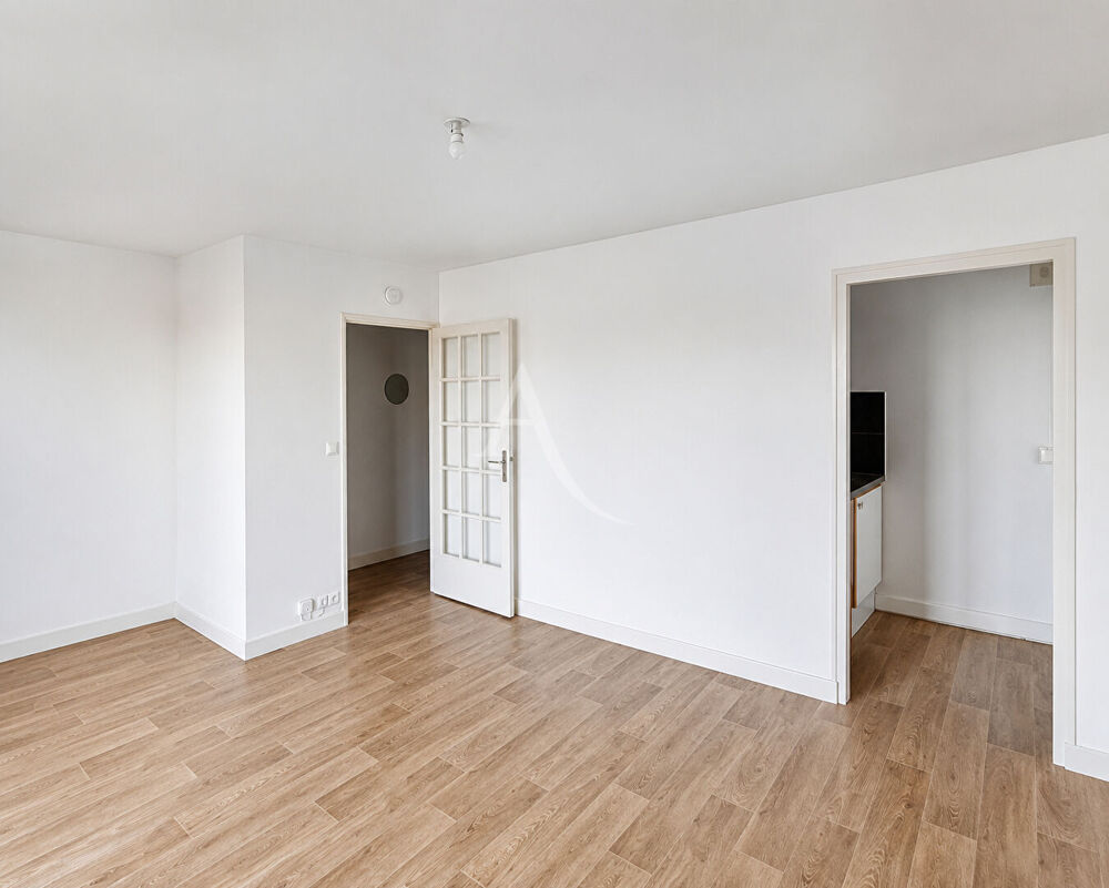 Vente Appartement Studio à La Varenne Saint Hilaire de 23.55 m2 avec avec cave + parking La varenne saint hilaire