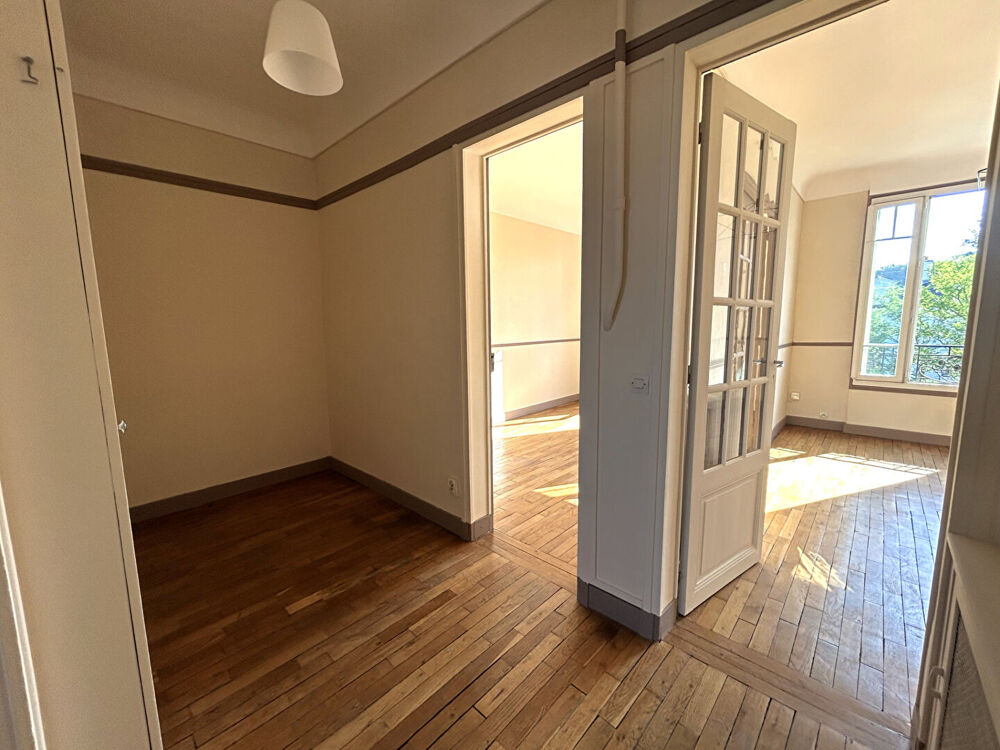 Location Appartement LE RAINCY - Proche centre ville Le raincy