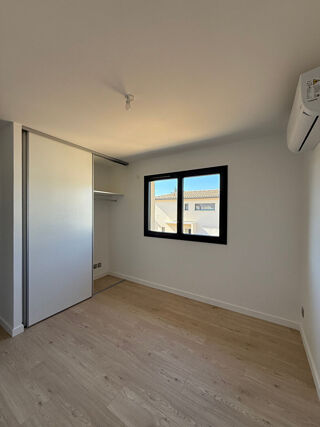  Maison à louer 5 pièces 116 m² Montélimar