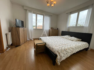  Maison � vendre 4 pi�ces 180 m�