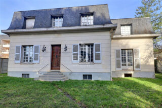  Maison � vendre 11 pi�ces 322 m�