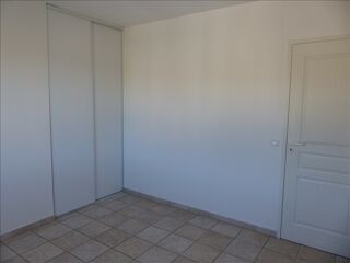  Maison à louer 5 pièces 107 m²
