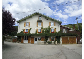  Villa à vendre 9 pièces 250 m²