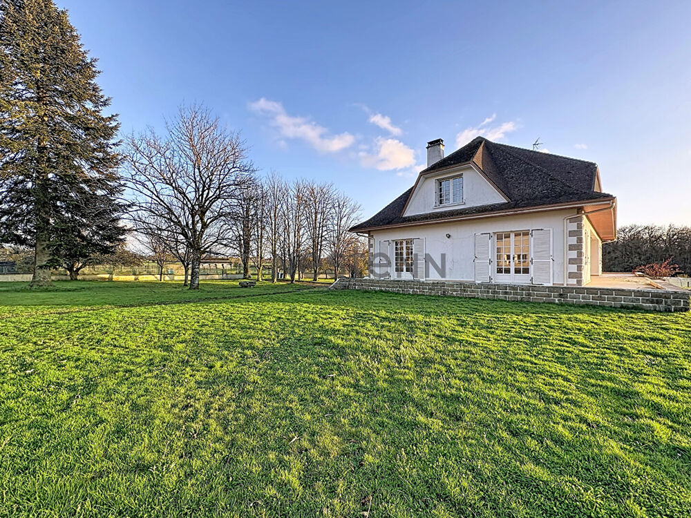 Propriété rare conjuguant maison familiale et ancienne grange à seulement 15 minutes de Limoges
