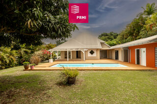  Maison � vendre 5 pi�ces 220 m�