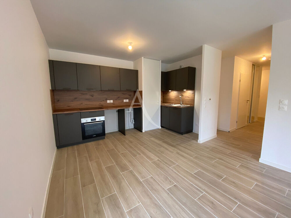 APPARTEMENT T3 67m² AVEC TERRASSE ET JARDIN 160m² PROCHE BORDS DE LOIRE