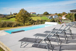  Maison � vendre 8 pi�ces 198 m�