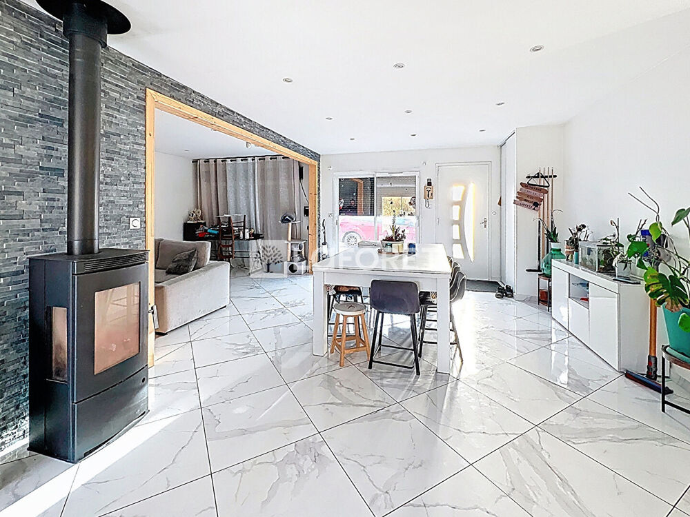 Maison 4 pièces 116 m² · à Ozan · 116 m² · 239 000 €