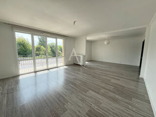  Appartement  louer 4 pices 104 m Reims
