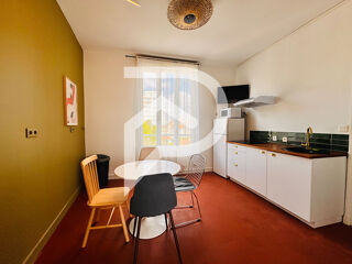  Appartement à louer 3 pièces 57 m²