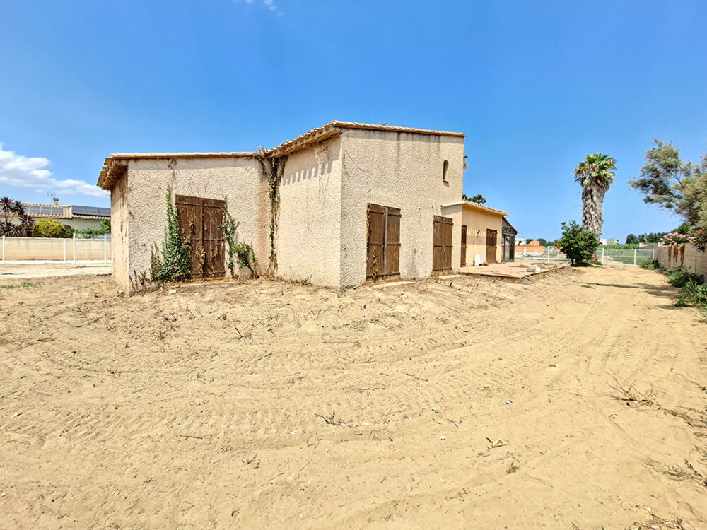 BOMPAS, Villa 4 faces de Type 5 à rénover sur 1 000m2 de terrain