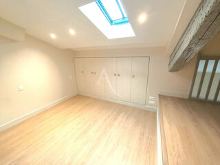 Appartement à louer 1 pièce 31 m²