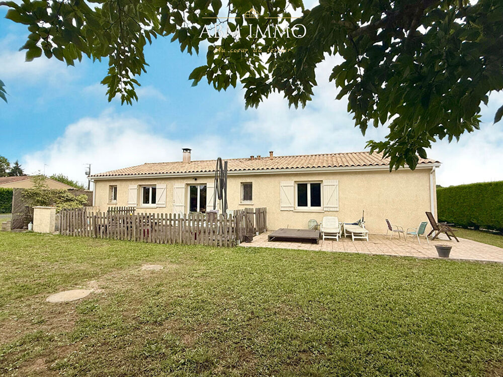 Vente Maison PLAINPIED 6P 5CH SECTEUR TRES PRISE Queyssac