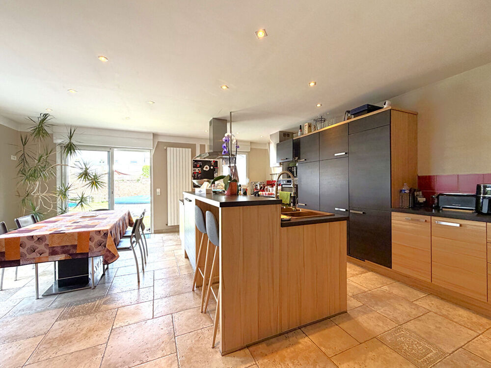 Vente Maison Maison de ville - 4 chambres - jardin et garage Caudry