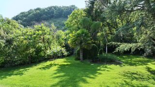  Maison � vendre 9 pi�ces 247 m�