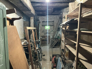 Remise / Grange à vendre 173 m²
