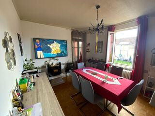  Immeuble à vendre 8 pièces 171 m²