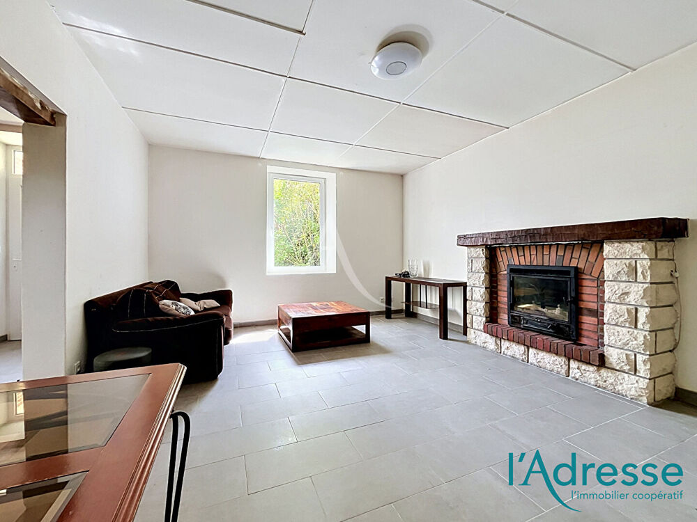 Maison à vendre à MERAL