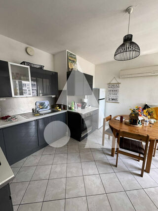  Appartement � vendre 5 pi�ces 78 m�