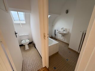 Appartement à louer 3 pièces 66 m²