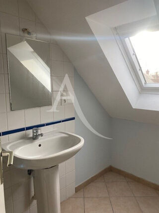  Maison à louer 3 pièces 80 m² Vitry aux loges