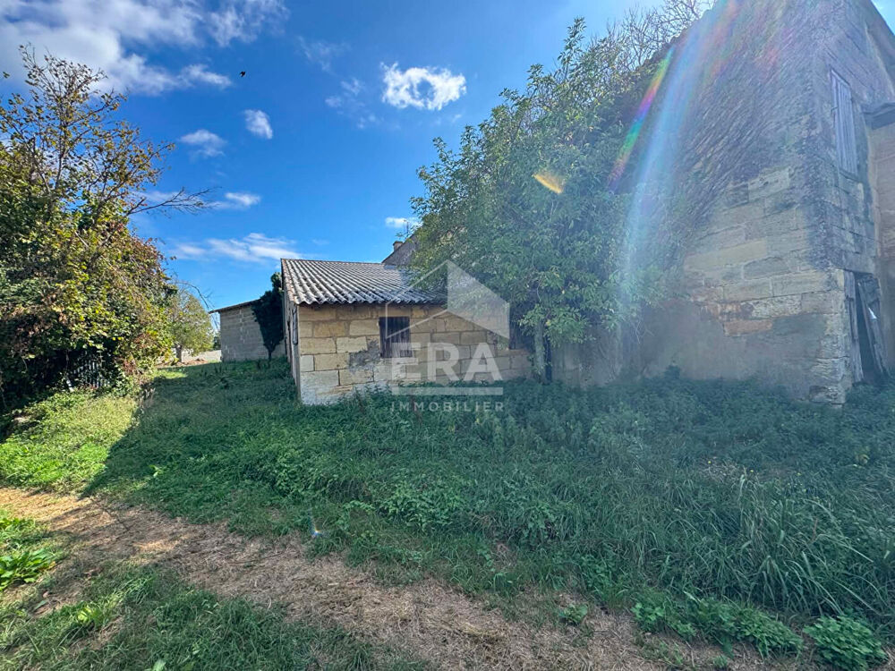 Vente Maison **Maison individuelle  ancienne à rénover 454 m² avec terrain 1 796 m² ? Grange en pierre, fort potentiel**33910 saint denis de St denis de pile