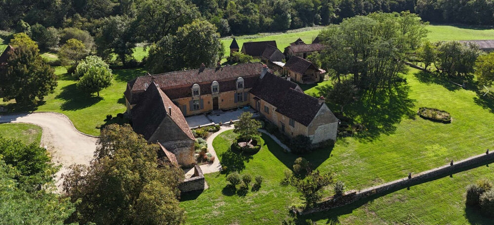 CHARTREUSE D'EXCEPTION DU XVIIIème SIÈCLE AU COEUR DU PÉRIGORD VERT