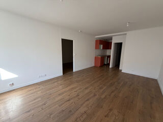  Appartement à louer 3 pièces 52 m²
